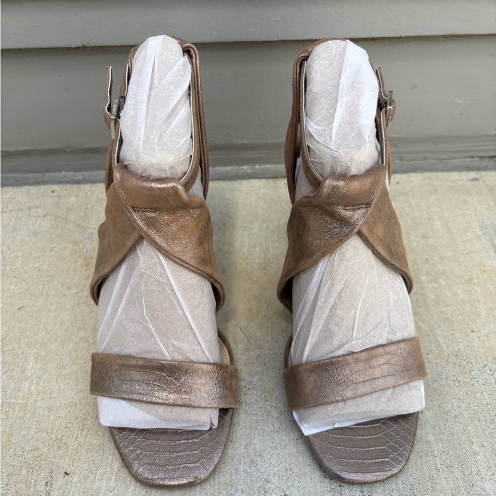 Vince Camuto Bronze Women's Sandal Heels